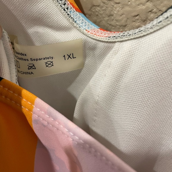 SHEIN Plus Allover Graphic Knot One Piece Swimsuit - Picture 8 of 8